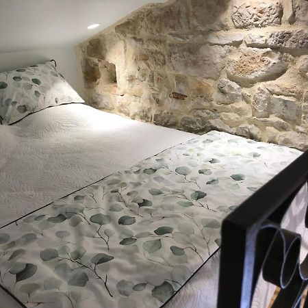 Le Pigeonnier Du Beffroi Villa Bruniquel Екстериор снимка